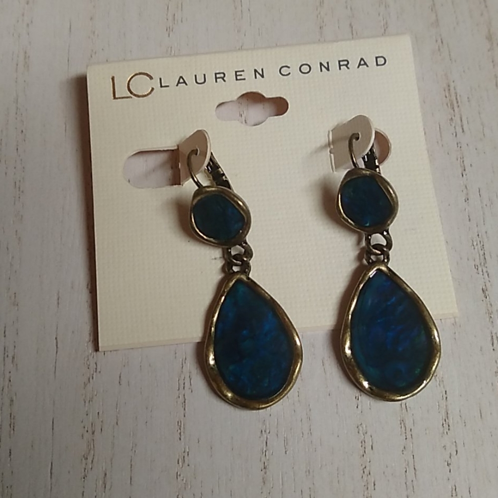 ๐ป 3 For $15 Blue Marblesque Gold Dangle Earrings - Picture 3 of 3